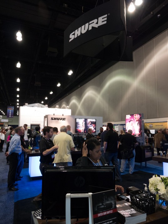 AES 2014 Shure