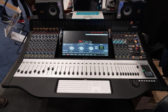 AES 2015 Rock oN AMS NEVE