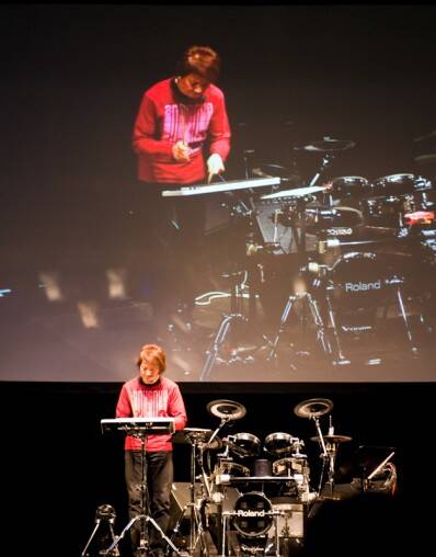 roland201002_11