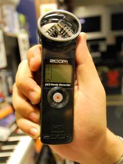 Zoom H1