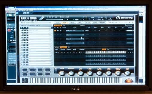 yamaha_steinberg_hs3_12