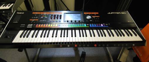 ローランド JUPITER-80 シンセサイザー 買取｜高く売るなら