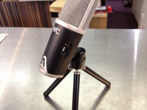 昨年のAES 2011で発表されたApogeeの「MiC」が遂にRockoN 渋谷店 昨年のAES 2011で発表されたApogeeの「MiC」が遂にRockoN 渋谷店
