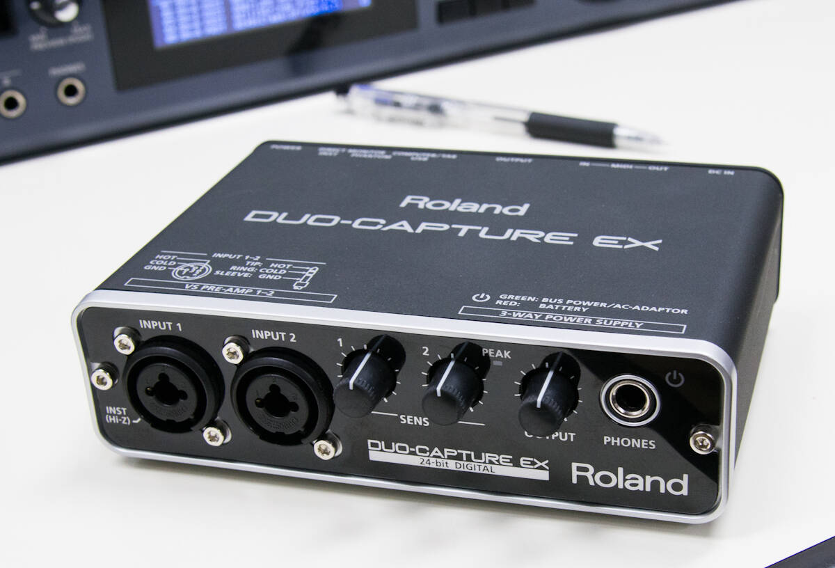 Roland INTEGRA-7 スーパーナチュラルサウンドモジュール Roland