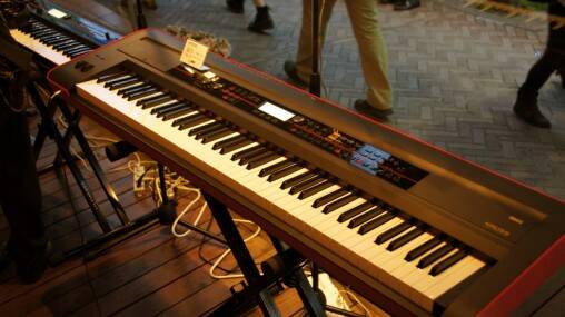 KORG KROSS