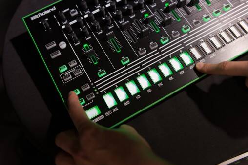 Roland AIRA TR-8