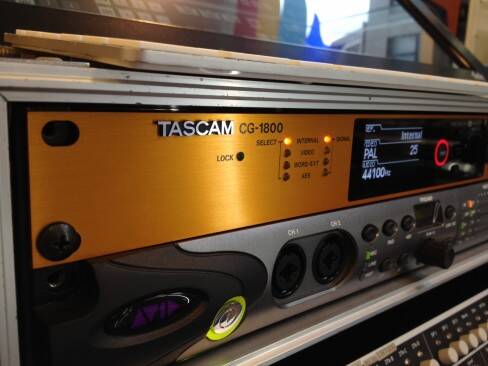RockoN渋谷店にてTASCAM「CG-1800」を展示しました RockoN渋谷店にてTASCAM「CG-1800」を展示しました
