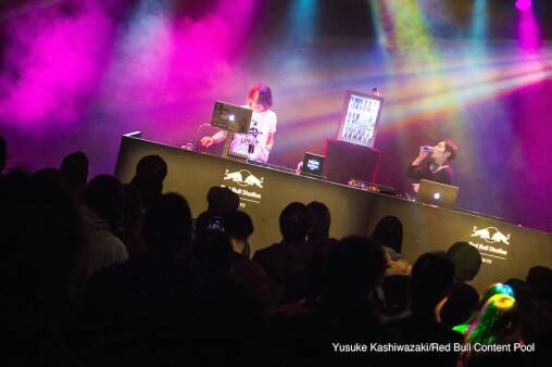 DEDEMOUSE & ChipTanaka - Performance