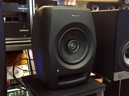 配信機器・PA機器・レコーディング機器 PIONEER DJ RM07 RM-07 - 6.5インチ 同軸型 アクティブリファレンスモニター