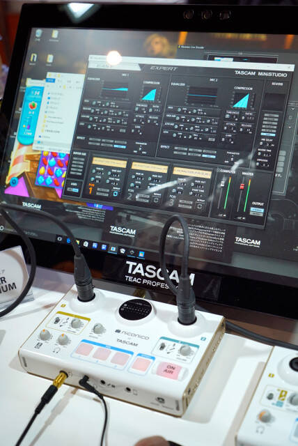 08_tascam_booth