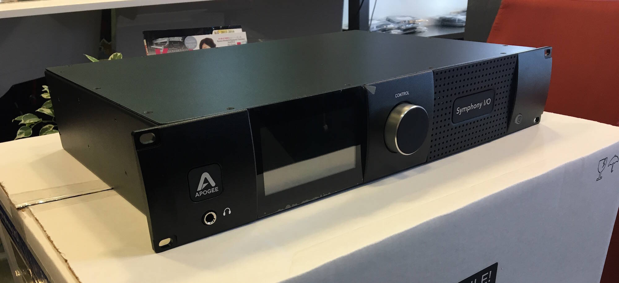 配信機器・PA機器・レコーディング機器 Apogee Symphony I/O MK II (PTHD&16X16) Apogee Symphony I/O Mk II 入荷！サウンドの深さをも最大限に