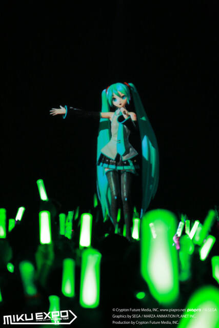 20160409_mikuexpo-5