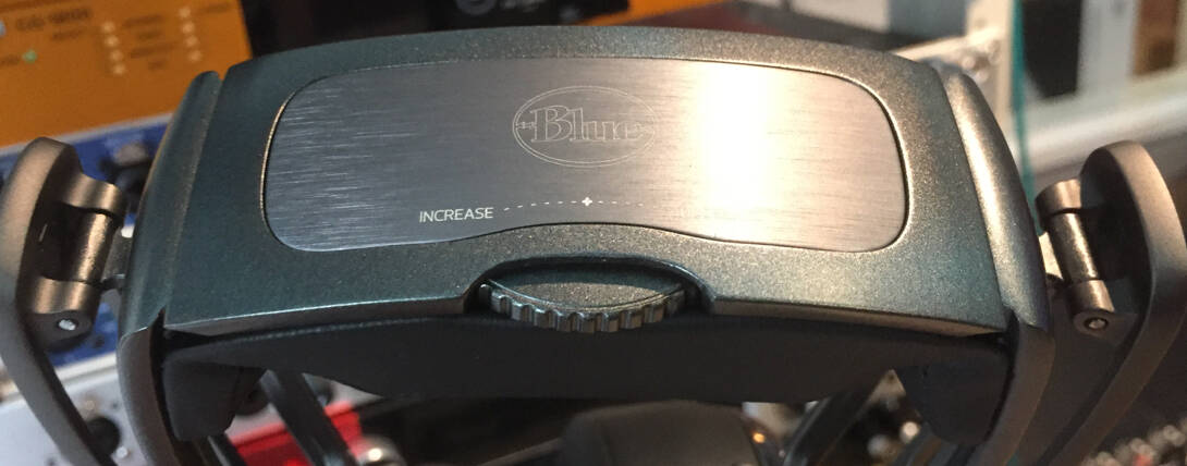 業界大定番マイクロフォンメーカー「Blue」から初のヘッドフォン「Mo