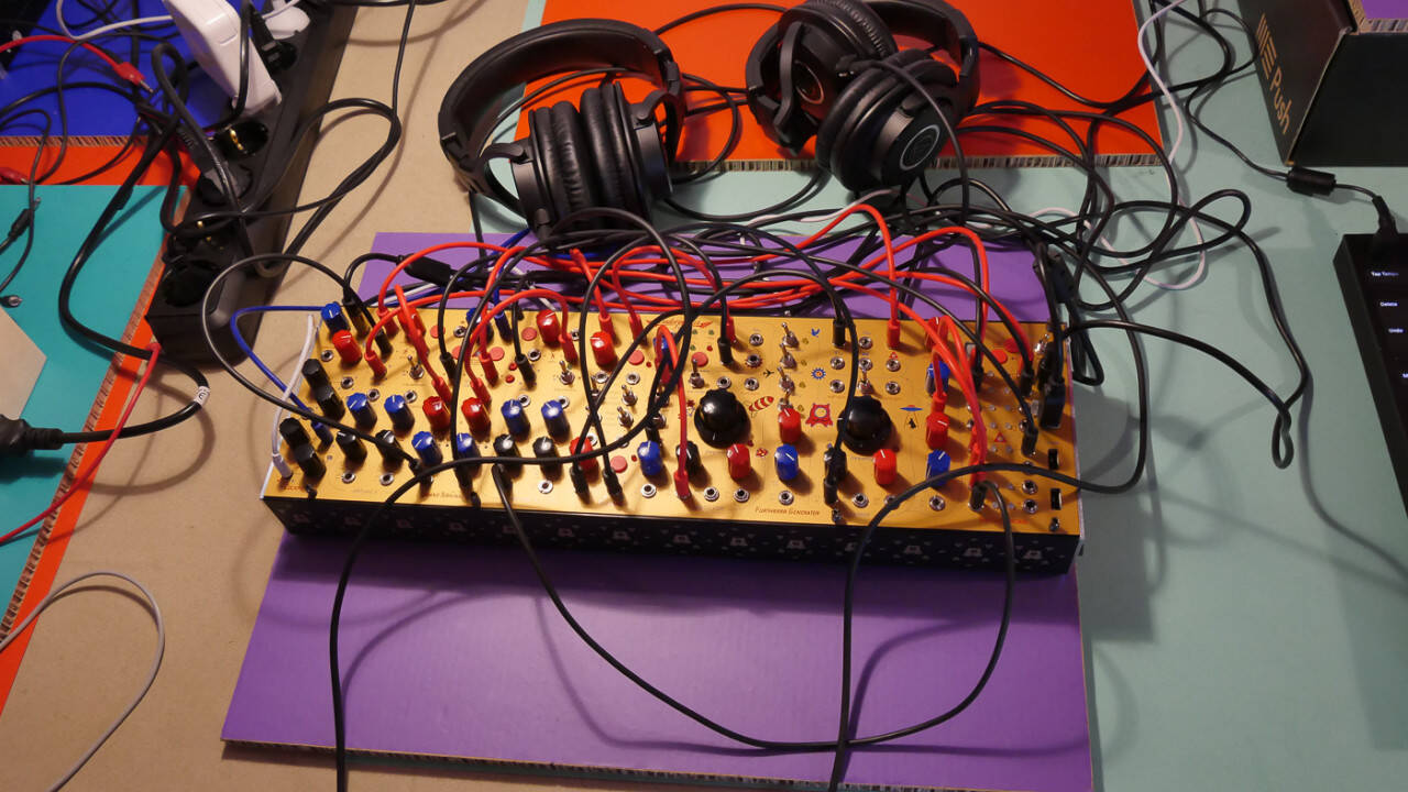 SUPERBOOTH17 Rock oN Endorphin.es