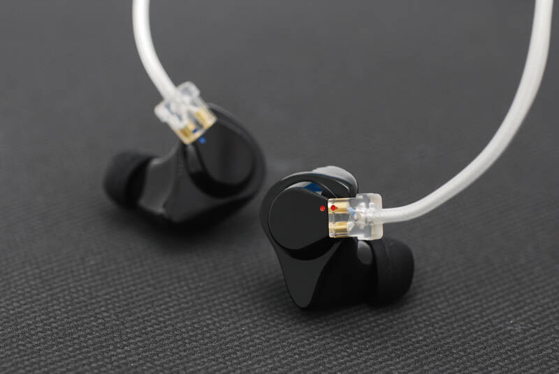 FitEar Universal 新発売！Costom IEMの音質をユニバーサルモデルで
