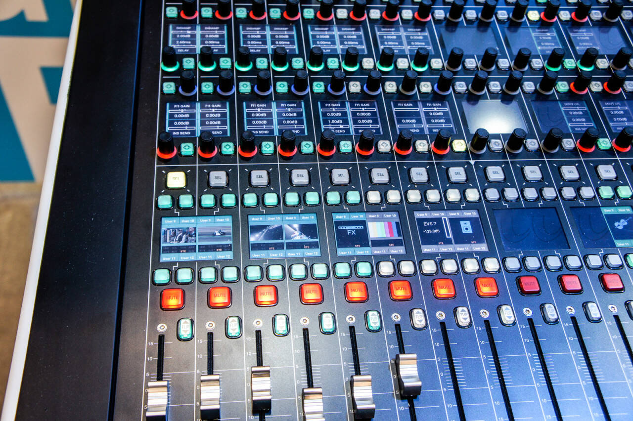 NAB2018 LAWO新製品 MC56