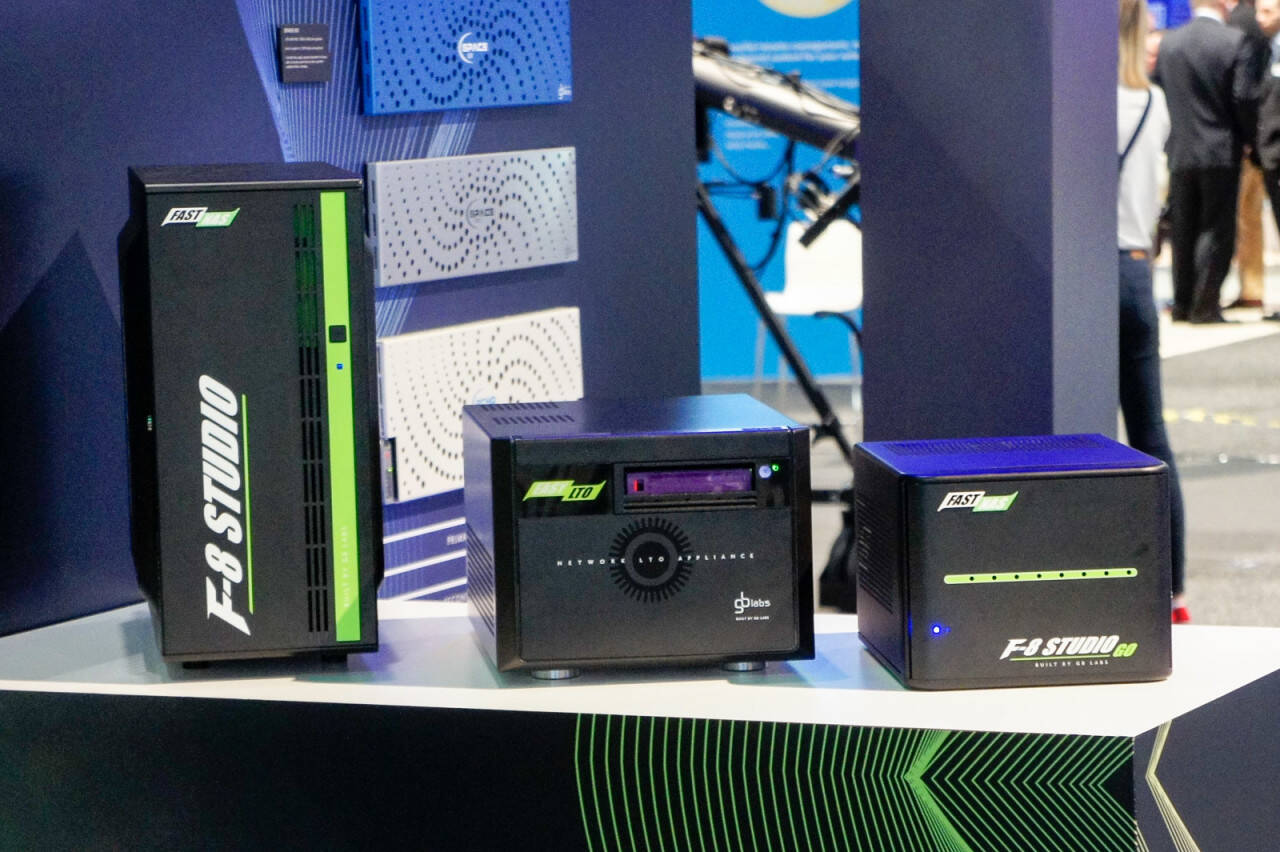 FastNASシリーズにデスクトップモデルが登場