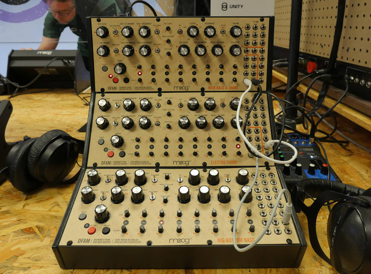 moogのDFAM