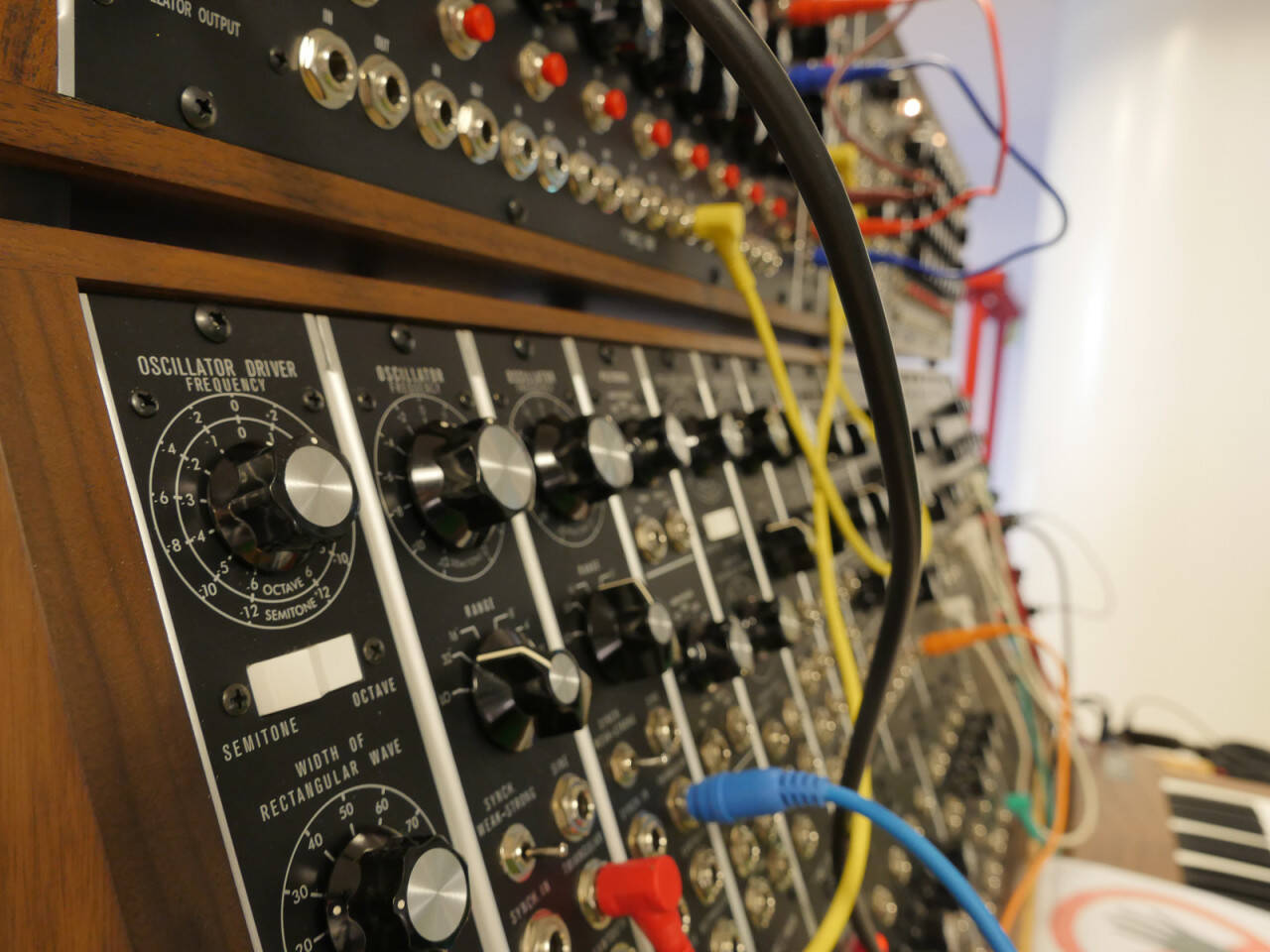 moogのDFAM