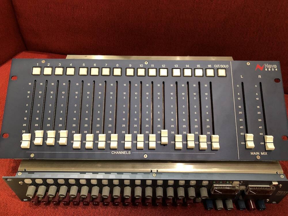 掘り出し中古!AMS NEVE 8816 + 8804 年末大特価! | Rock oN 掘り出し中古!AMS NEVE 8816 + 8804 年末大特価! | Rock oN