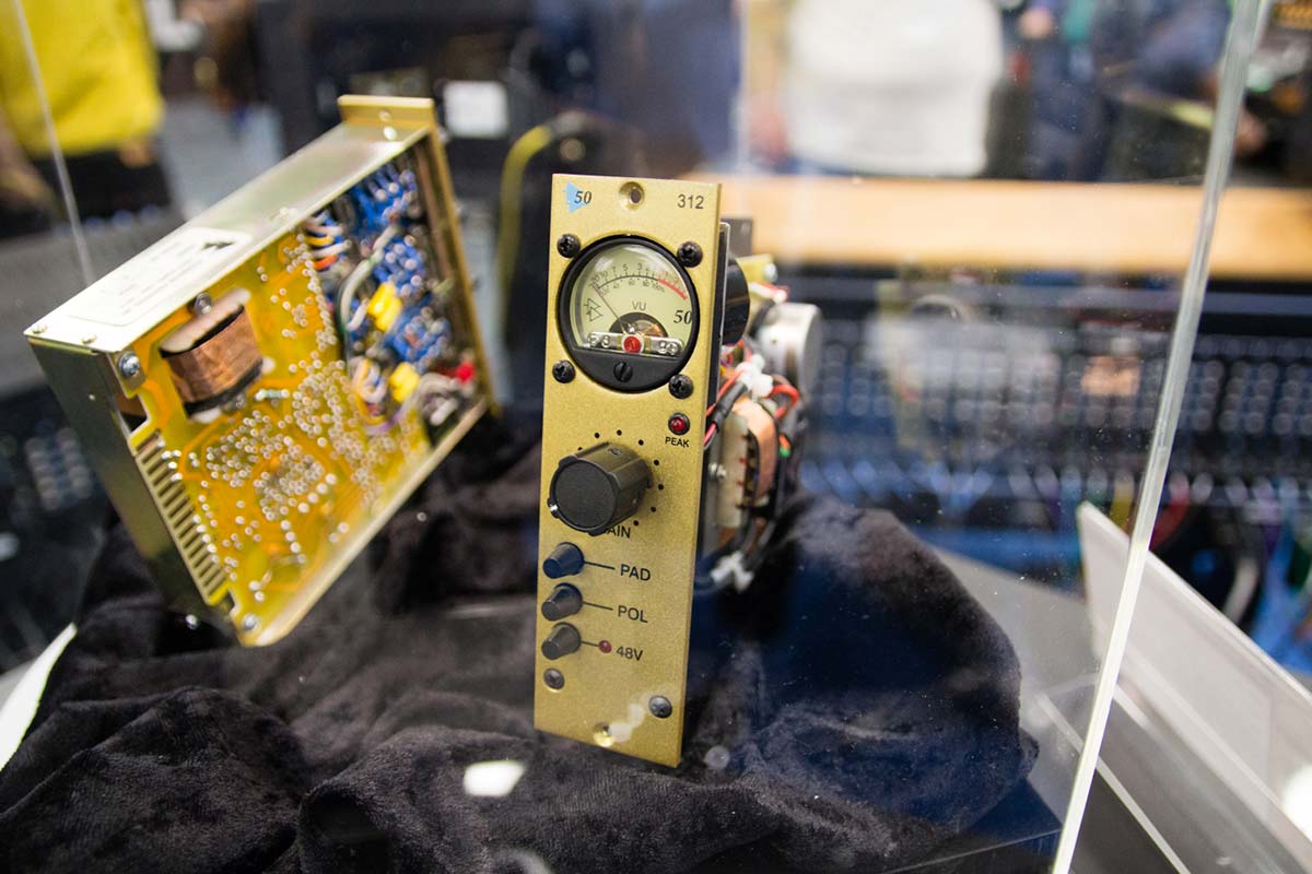 API 312 Anniversary Edition Mic Preamp NAMMショー 2019