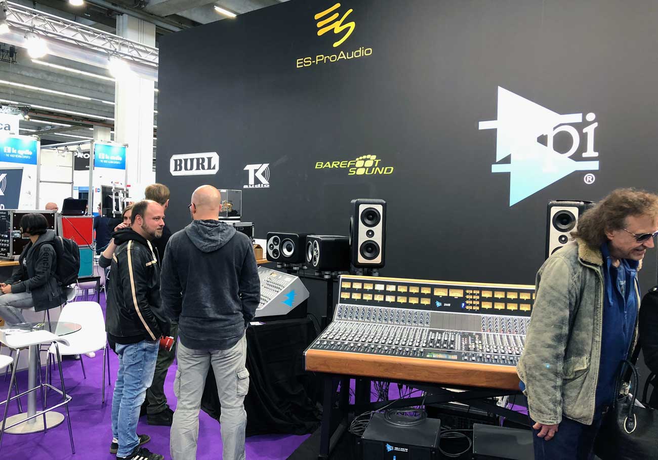 prolight2019_api-1