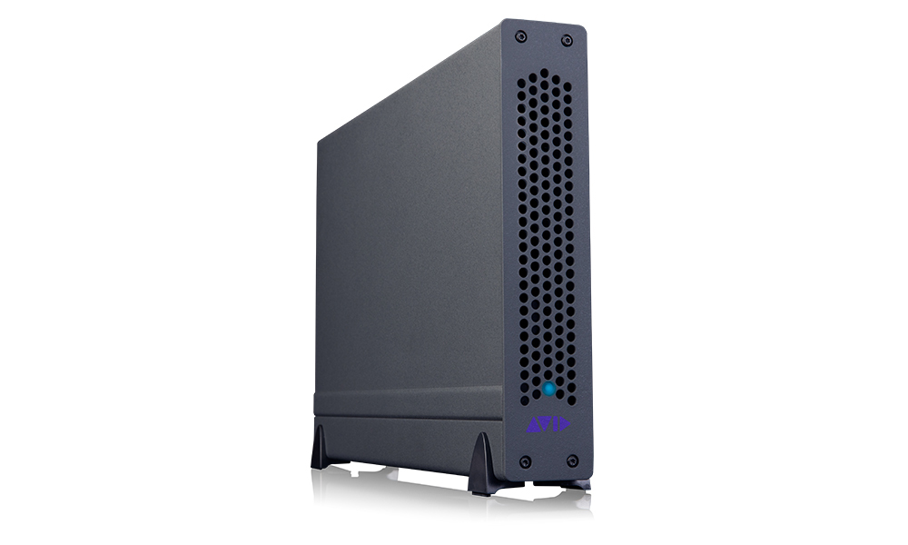 HDX-Thunderbolt-3-Desk-Chassis-Hero