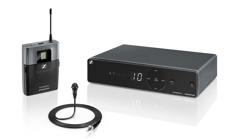 XS_Wireless_1_Lavalier_product_shot_cutout_front_view_set