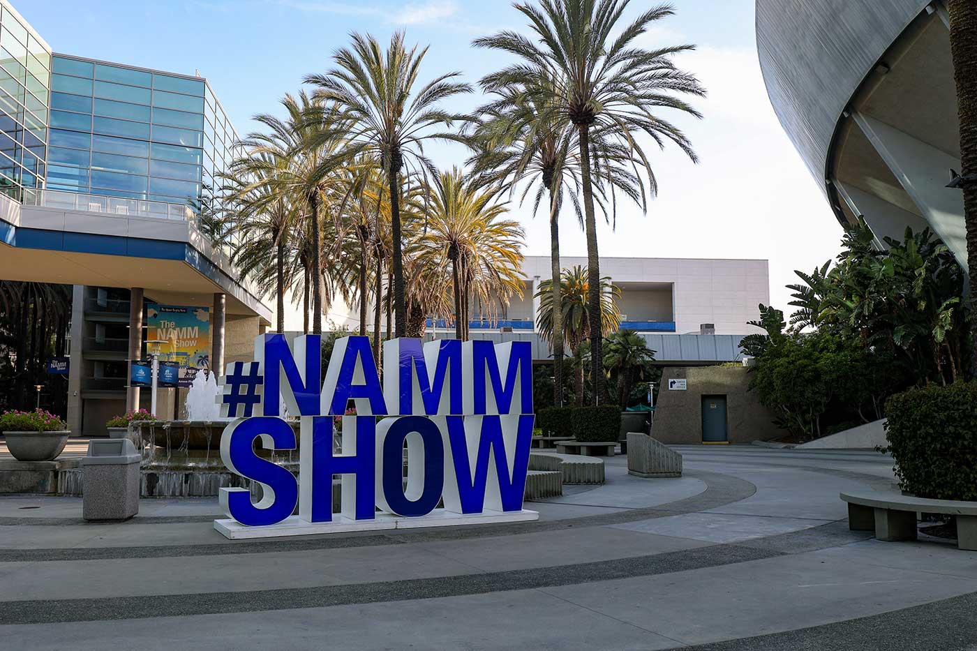 230411_NAMM_Arrival#1-17