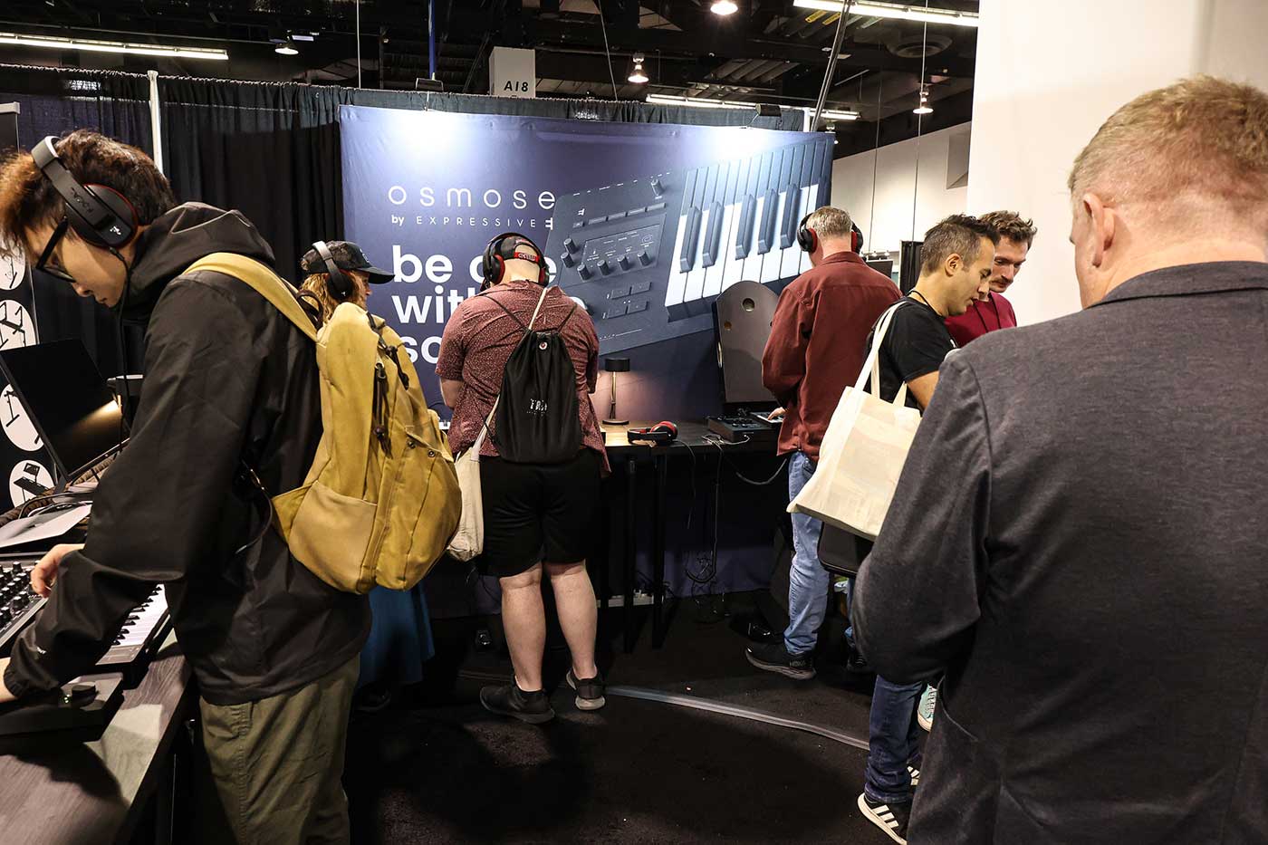 230412_NAMM_Day1-269