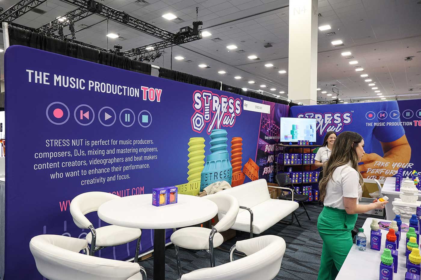230414_NAMM_Day2-397