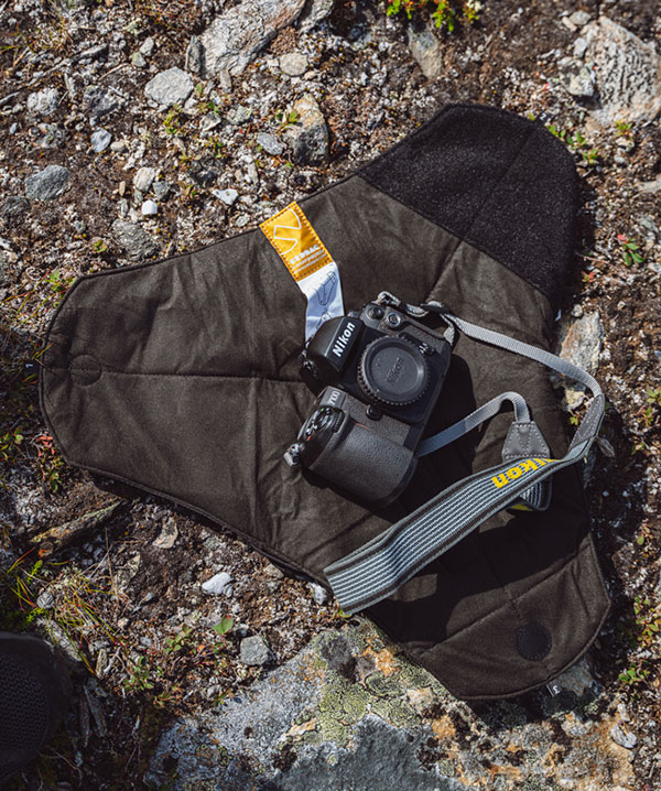 CRDBAGが、撮影現場などに便利なカメララップ、ストラップ