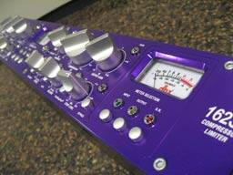 Dbx 162SL ステレオコンプレッサー　完動品　動作確認済み Dbx 162SL ステレオコンプレッサー 完動品 動作確認済み