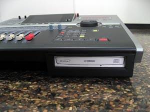 オールインワン型MTRの利便性!! 中古商品のご案内 YAMAHA AW2816