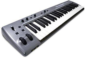 M-AUDIO KeyStudio 49i ピアノ音源内臓　MIDIキーボード オーディオI/F＆ピアノ音源搭載MIDIキーボード『M-Audio KeyStudio 49i