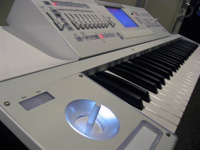 新世代のワークステーション！! USED在庫のご案内 KORG M3-61