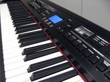 ステージピアノの最高峰!! USED在庫のご案内 ROLAND RD-700SX ステージピアノの最高峰!! USED在庫のご案内 ROLAND RD-700SX